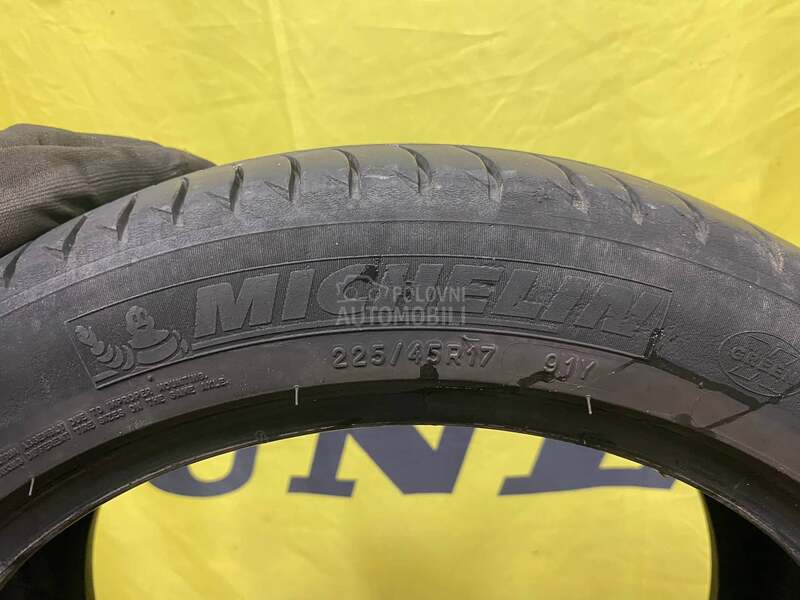 Michelin 225/45 R17 Letnja