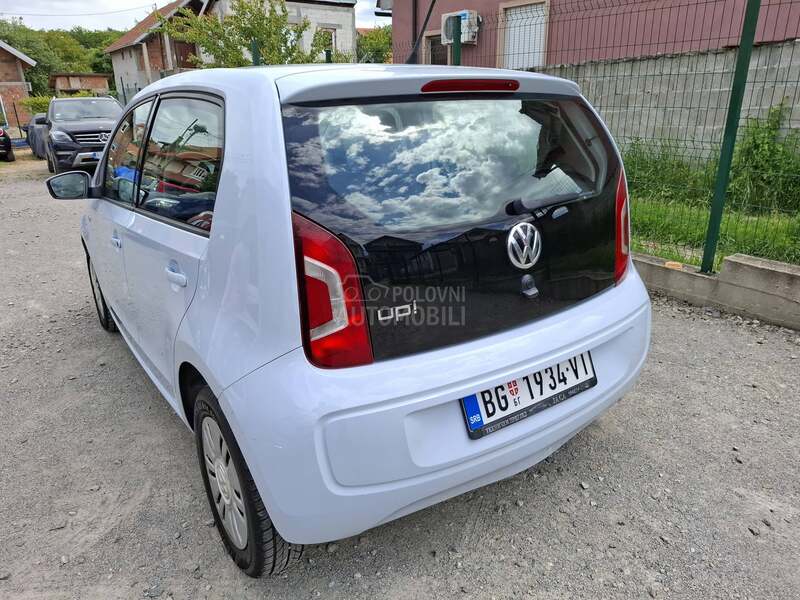 Volkswagen up! 1.0b clima nav 5vr