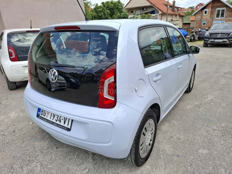 Volkswagen up! 1.0b clima nav 5vr