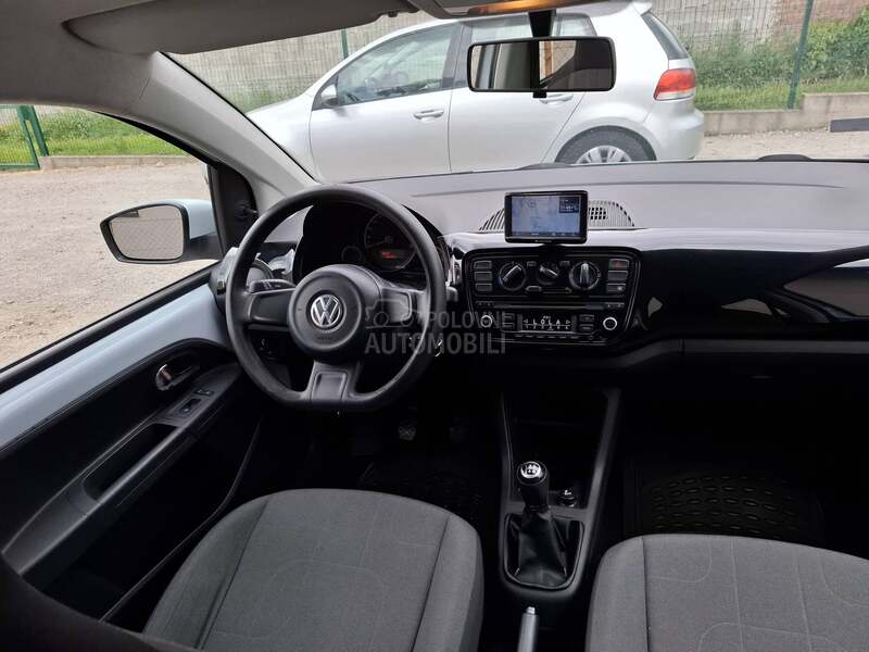 Volkswagen up! 1.0b clima nav 5vr