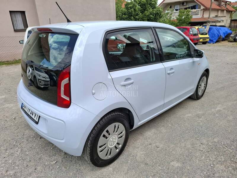 Volkswagen up! 1.0b clima nav 5vr