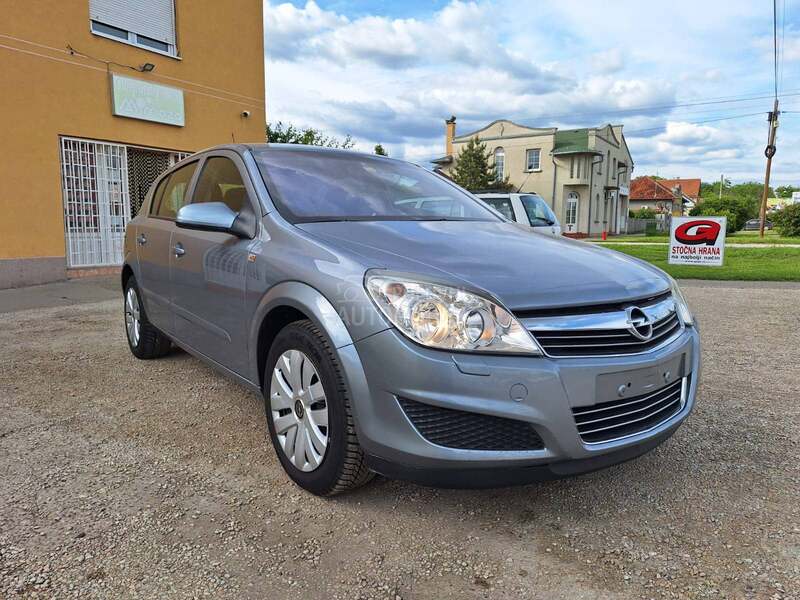 Opel Astra H 1.9 CDTI