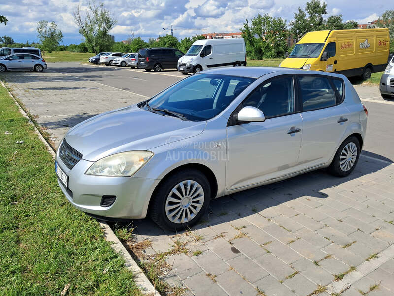 Kia cee`d 