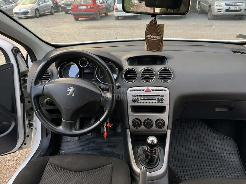 Peugeot 308 1.6 eHDI