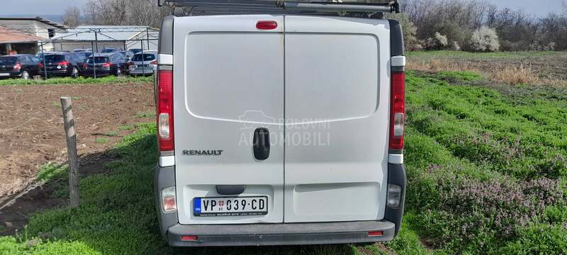 Renault Trafic 2.0dci 115