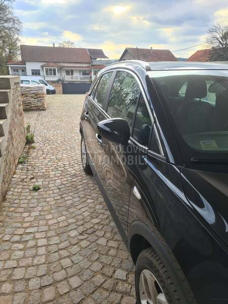 Opel Crossland X  1.2