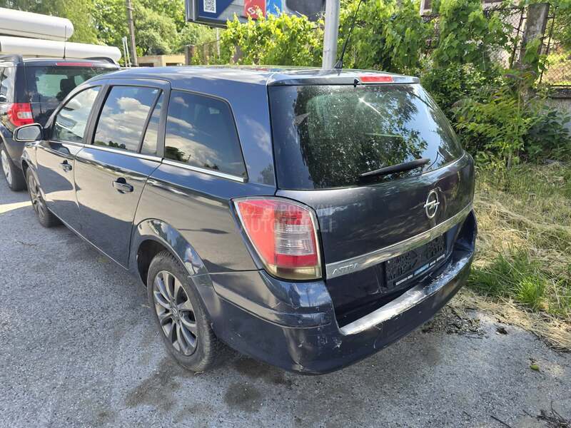 Opel Astra H 1.6 GPL