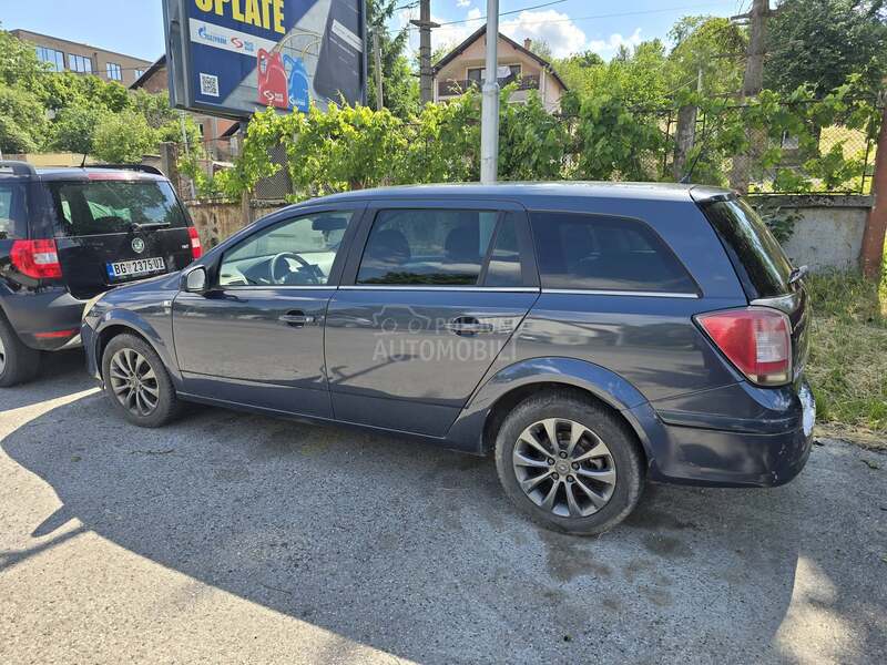 Opel Astra H 1.6 GPL