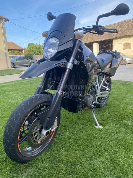 KTM 950SM