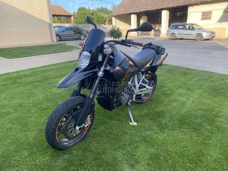 KTM 950SM