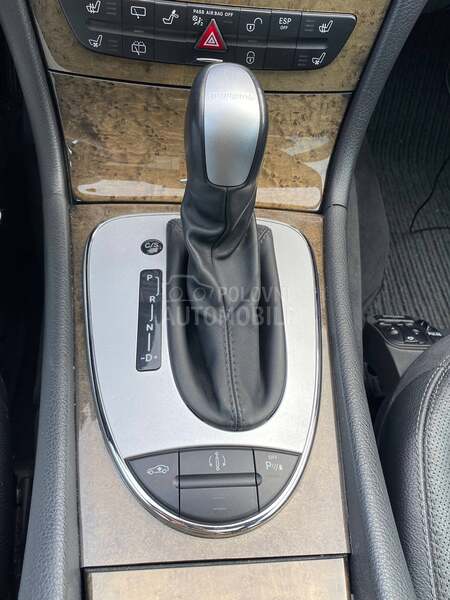 Mercedes Benz E 320 4Matic
