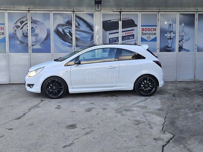 Opel Corsa D LlMITED EDITION