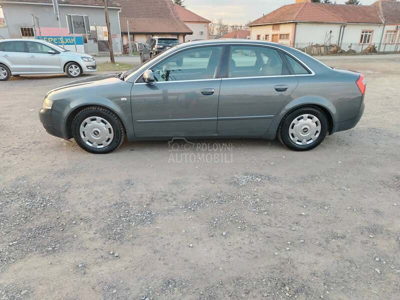 Audi A4 1.8 t quattro