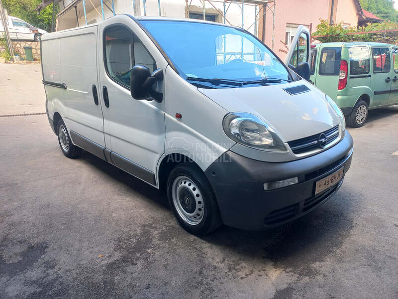 Opel VIVARO 1.9DI