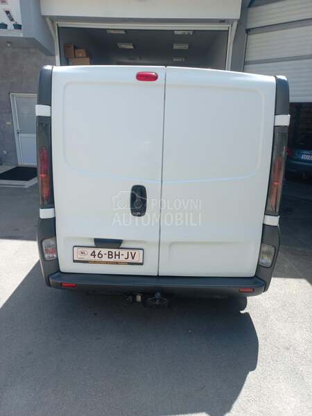 Opel VIVARO 1.9DI