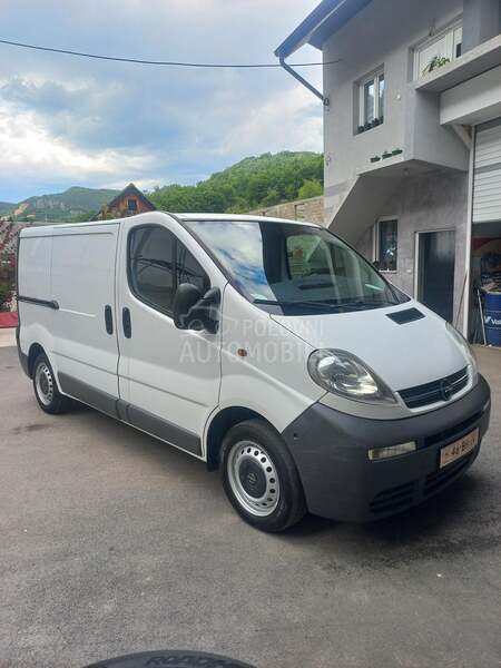 Opel VIVARO 1.9DI