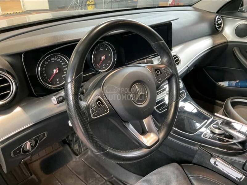 Mercedes Benz E 200 AVANGARD