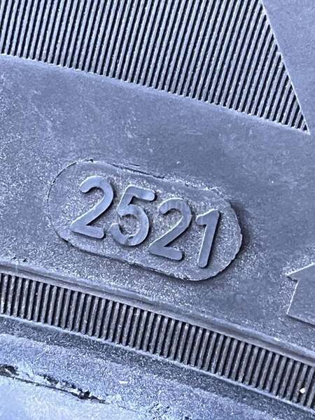 Sailun 225/60 R17 Zimska