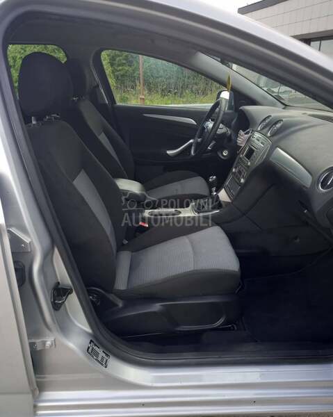 Ford Mondeo 2.0 HDI