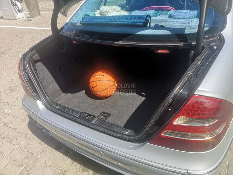 Mercedes Benz E 270 CDI