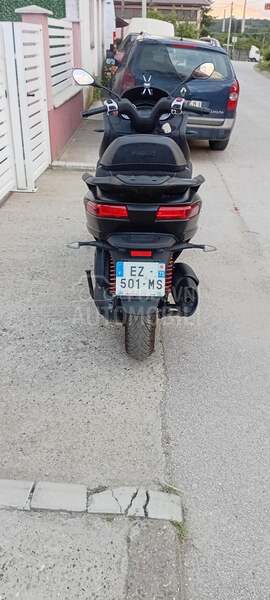 Piaggio mp3 350hpe