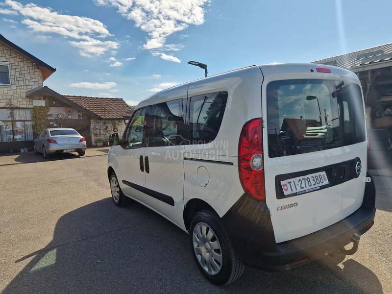 Opel Combo 1,4 16v