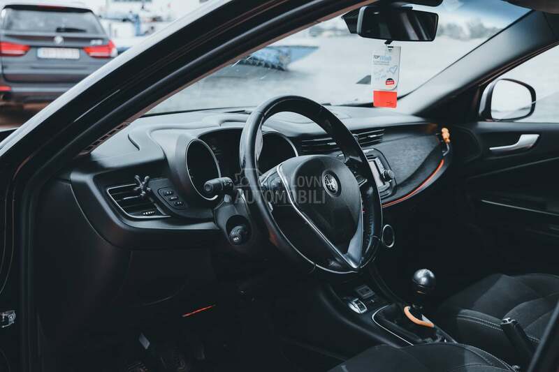 Alfa Romeo Giulietta 