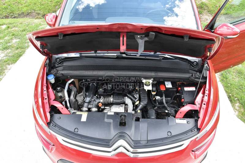 Citroen C4 Picasso 1.6 HDi  Na vi