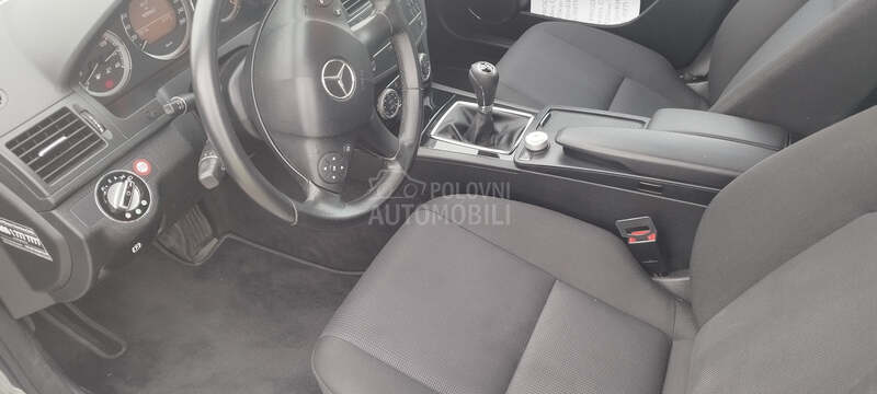 Mercedes Benz C 220 C220CDI