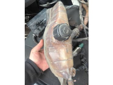 Posuda za antifriz za Nissan Micra