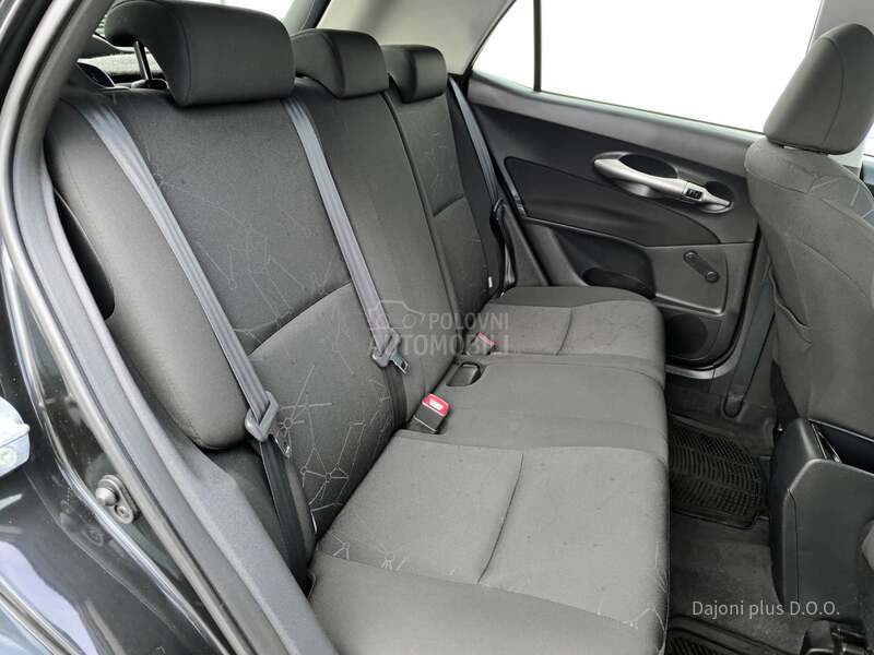 Toyota Auris 1.33  VVT-i