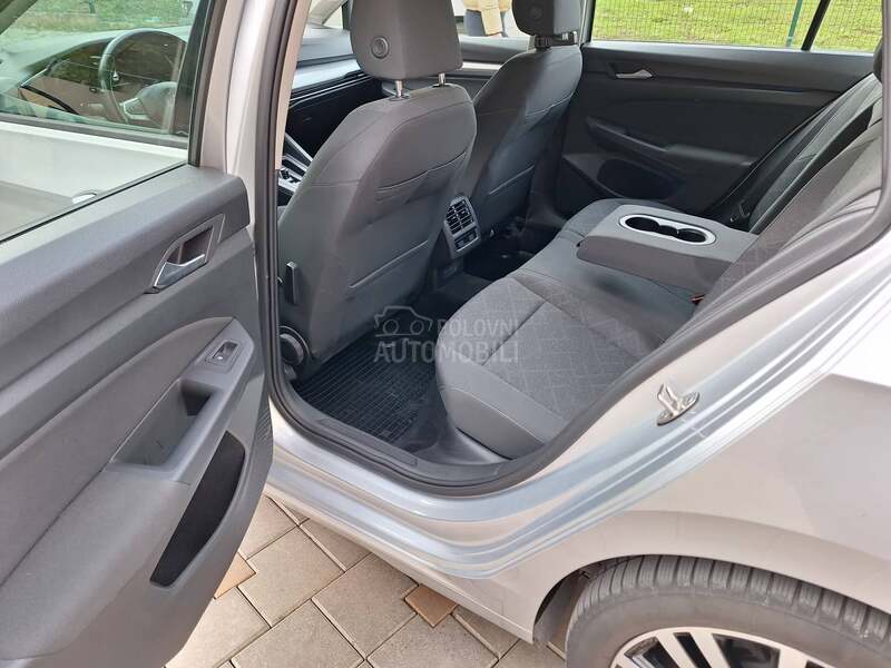 Volkswagen Golf 8 2.0 TDI DSG