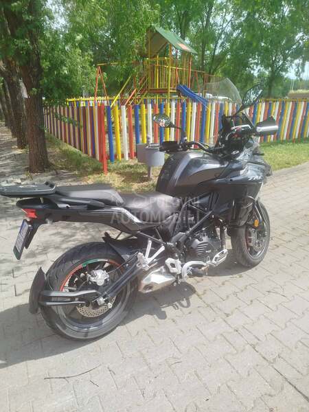 Benelli trk