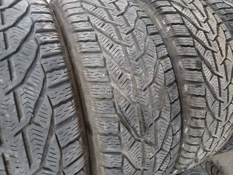 Tigar 205/55 R17 Zimska