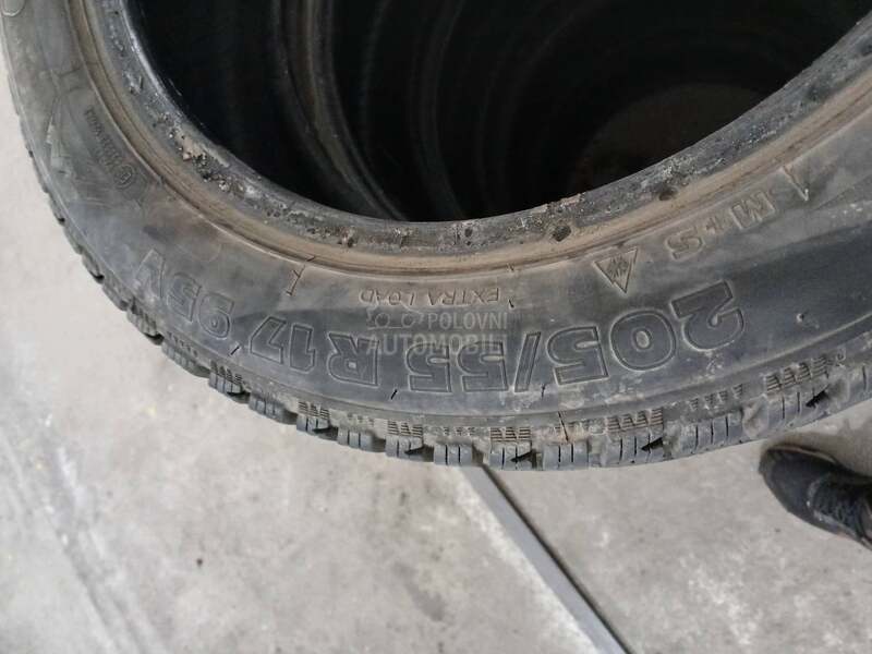 Tigar 205/55 R17 Zimska