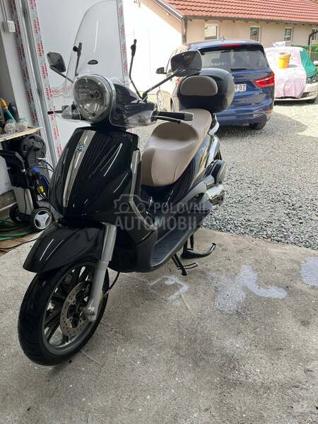 Piaggio Beverly