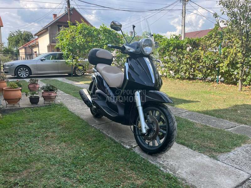 Piaggio Beverly