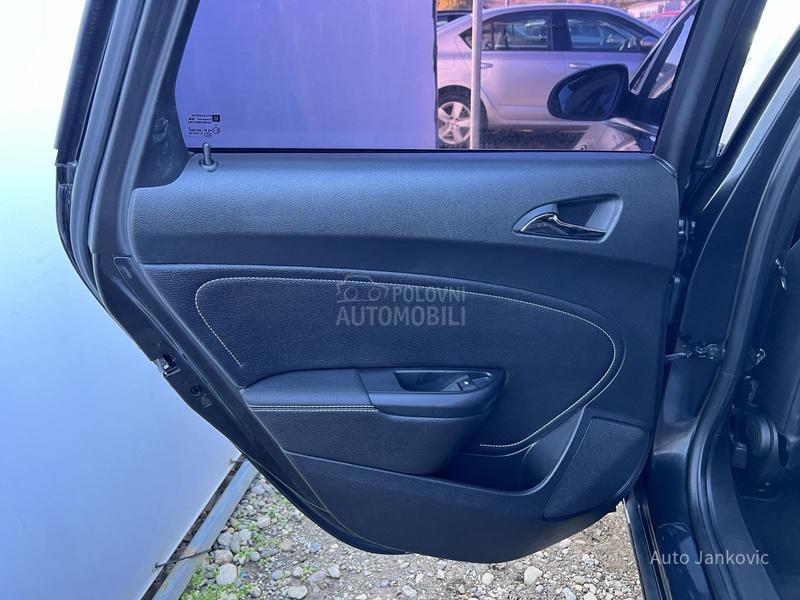 Opel Astra J TOTALNI FUL