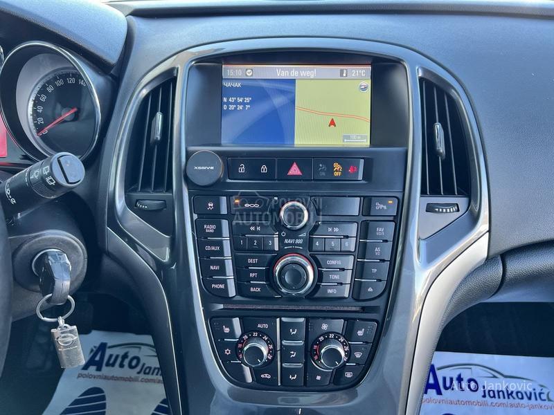 Opel Astra J TOTALNI FUL