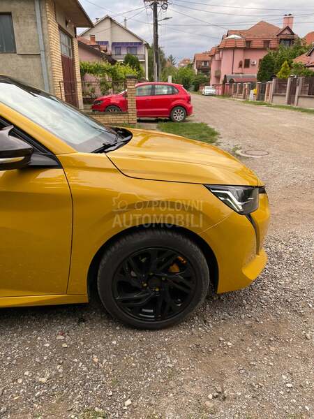 Peugeot 208 1.2 PURETECH