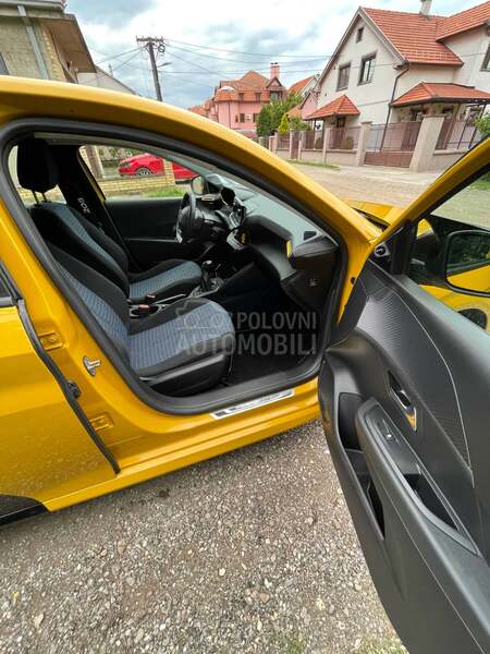 Peugeot 208 1.2 PURETECH