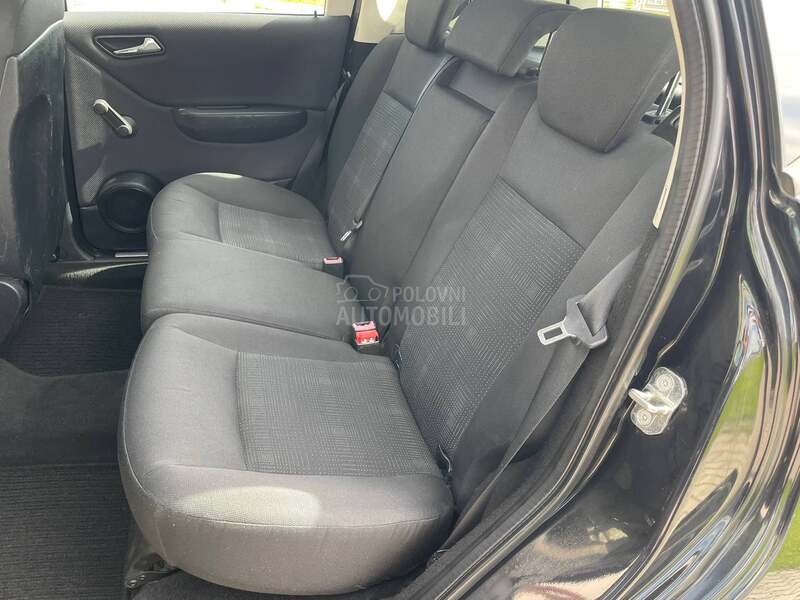 Mercedes Benz A 150 1.5 restajling