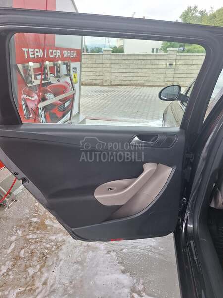 Volkswagen Passat B6 2.0 TDI