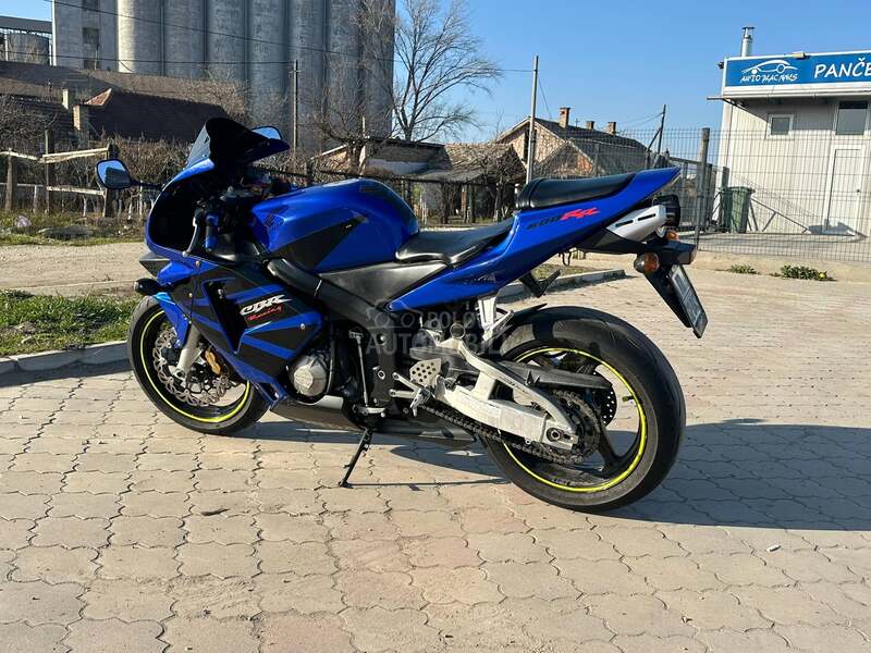 Honda CBR 600 RR