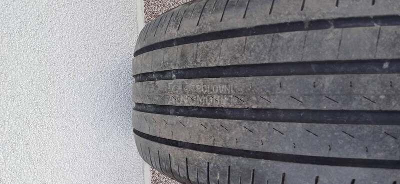 Pirelli 245/45 R18 Letnja