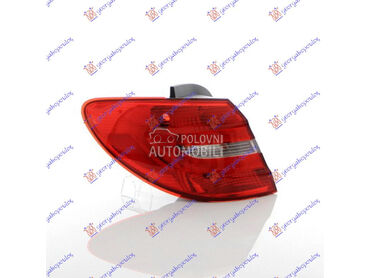 STOP LAMPA SPOLJASNJA (DEPO) za Mercedes Benz B Klasa od 2011. do 2014. god.