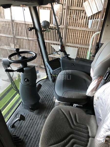 Claas lexion 530