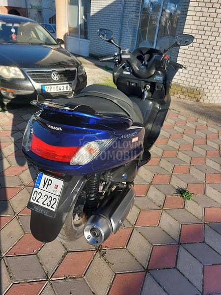 Yamaha Majesty