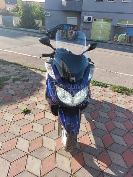 Yamaha Majesty
