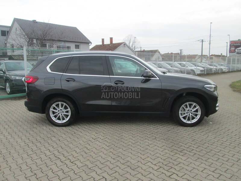 BMW X5 25d Business xDrive
